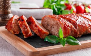 Lee más sobre el artículo Cómo preparar un delicioso Meatloaf americano en casa: paso a paso