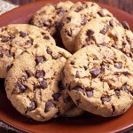 Lee más sobre el artículo Deliciosas Galletas de Chocolate Chips: La Mejor Receta para Endulzar tu Día